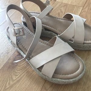 Nude Espadrille